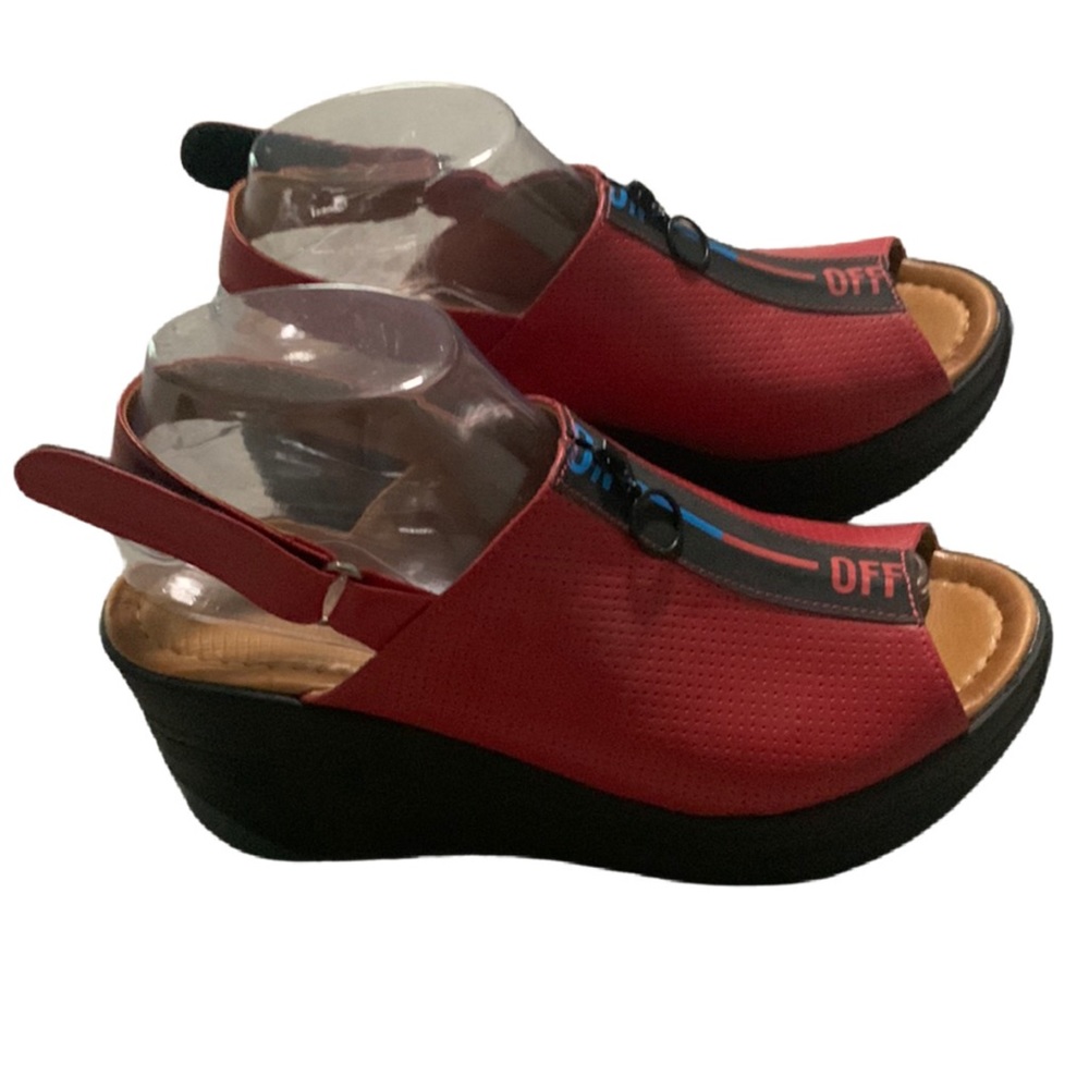 Handmade sling back leather wedges. 38/7.5